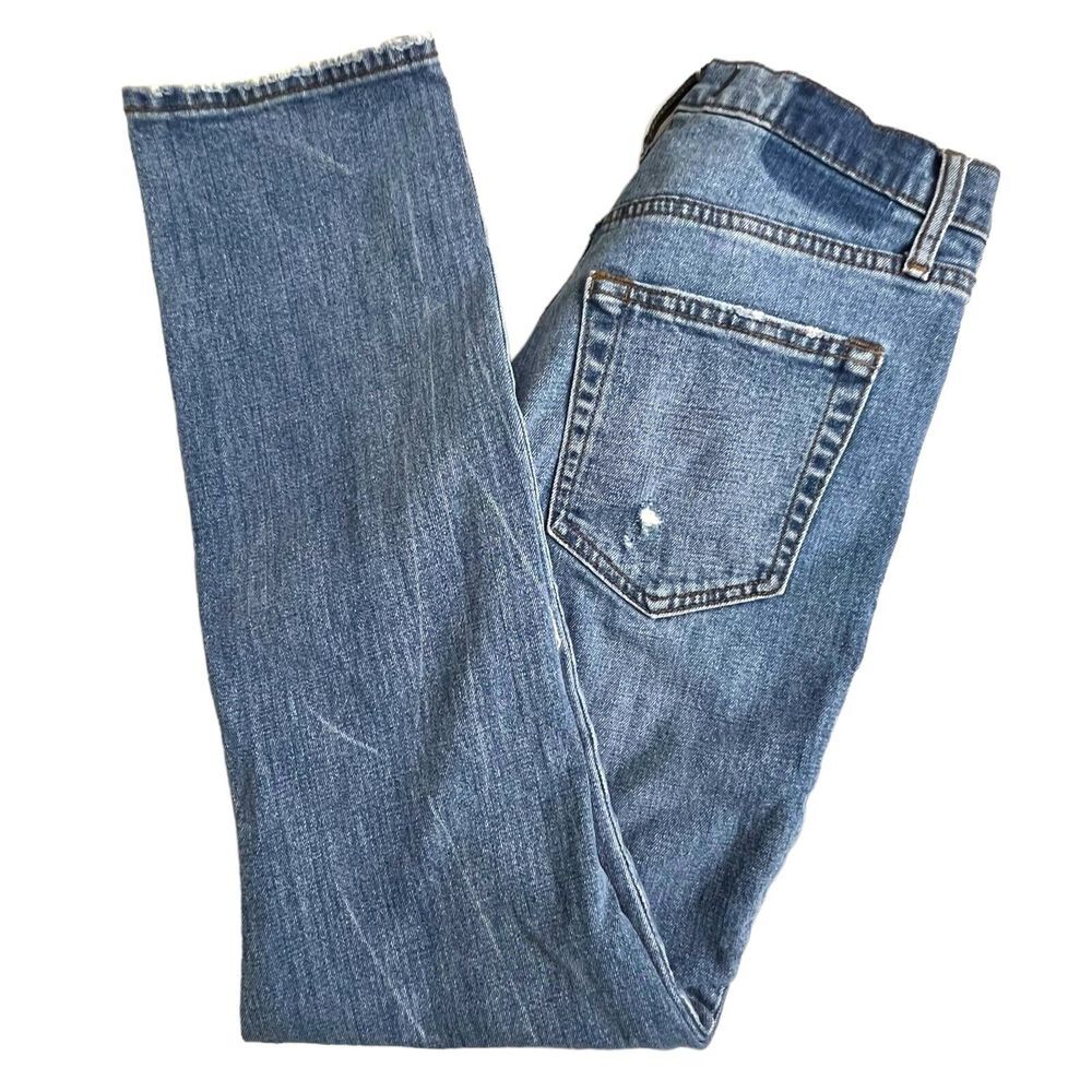 Abercrombie & Fitch Medium Wash 90s Slim Straight Ultra High Rise Jeans 2 Short